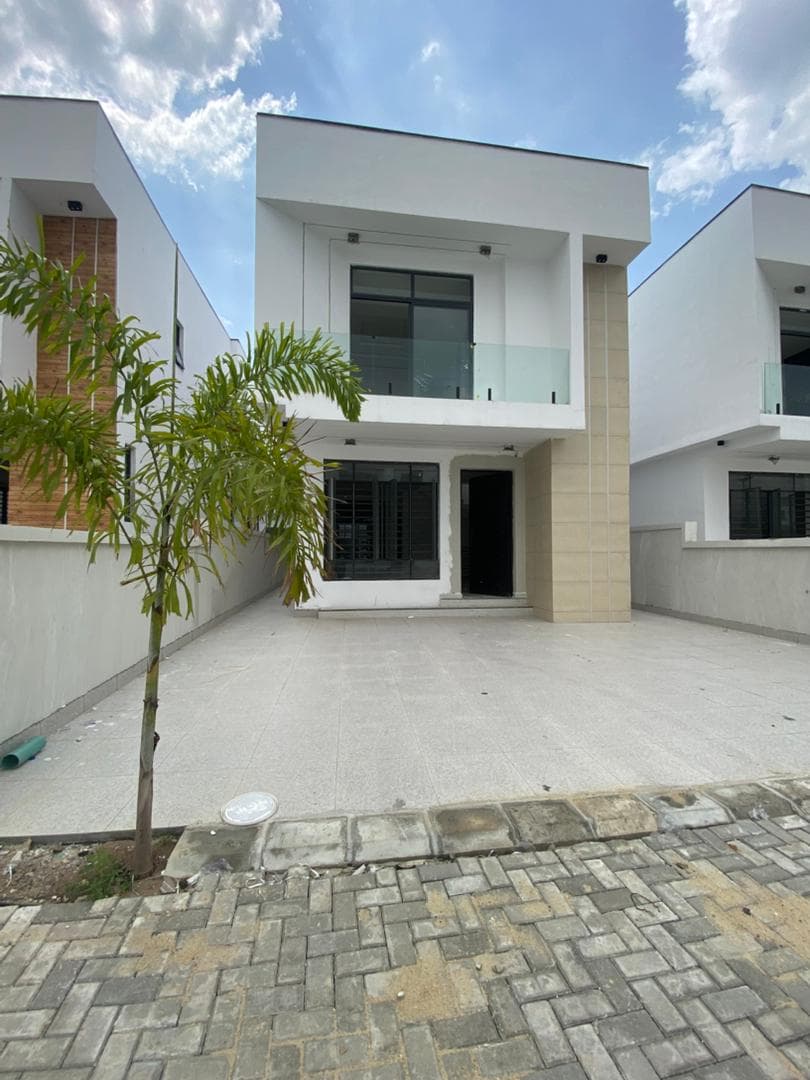 4 Bedroom Duplex for Sale in Orchid, Lagos