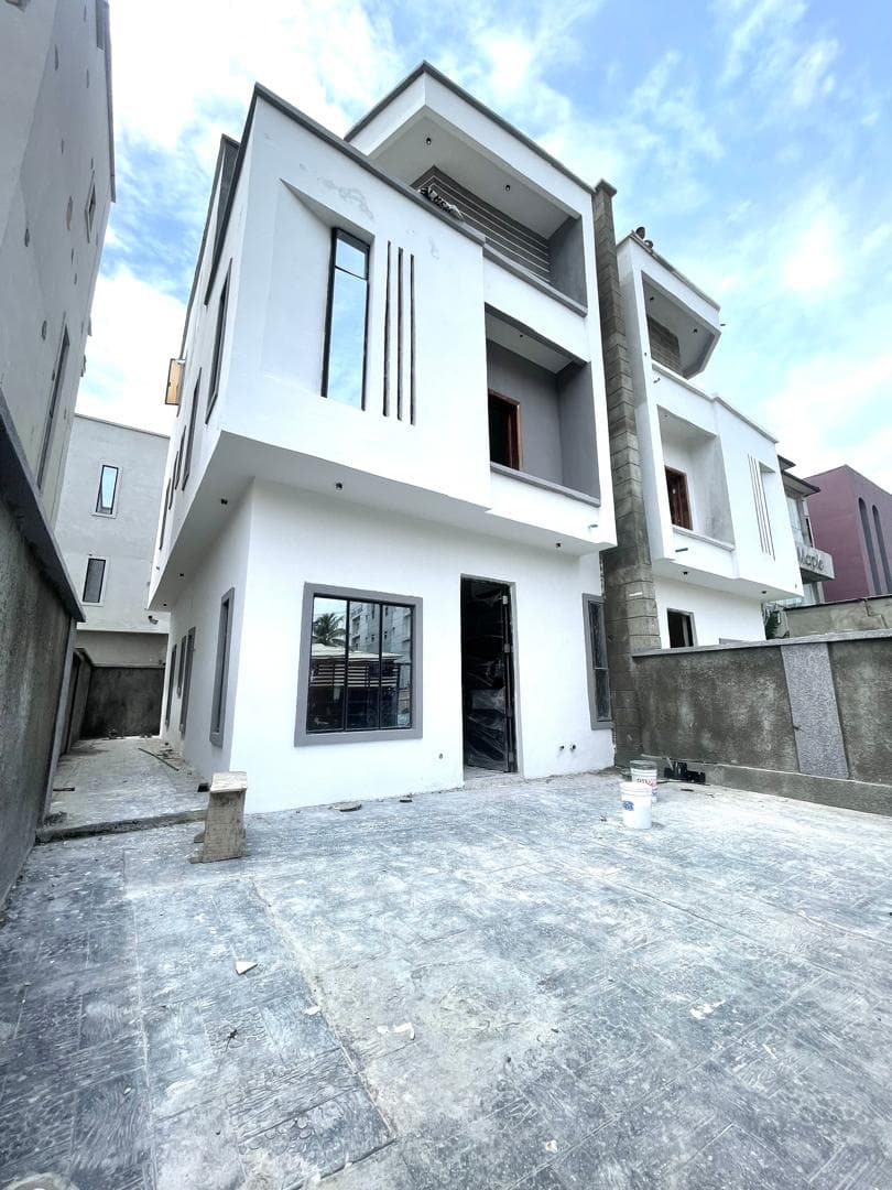 4 Bedroom Duplex for Sale in Lekki Phase 1, Lagos