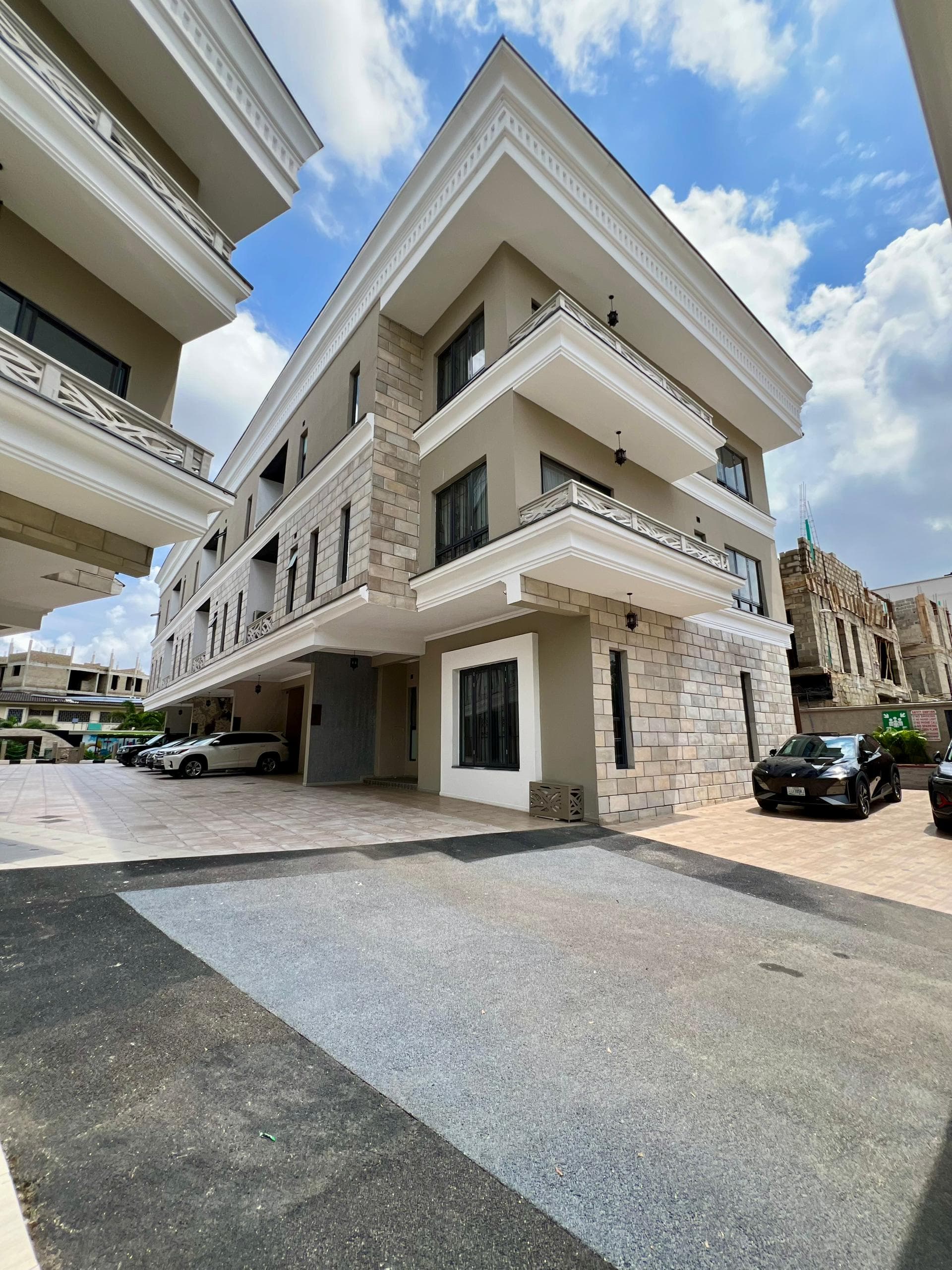 5 Bedroom Terrace Duplex for Sale in Ikoyi, Lagos