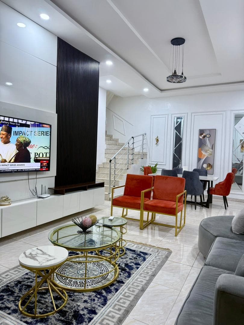 Brand New Luxury 4 Bedroom Apartment with Swimming Pool in VGC, Lagos