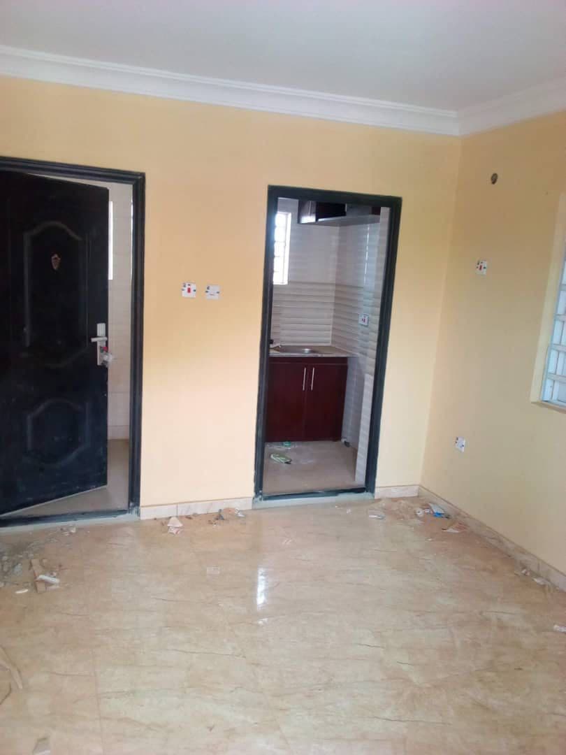 Self Contain for Rent in Laniba Ajibode