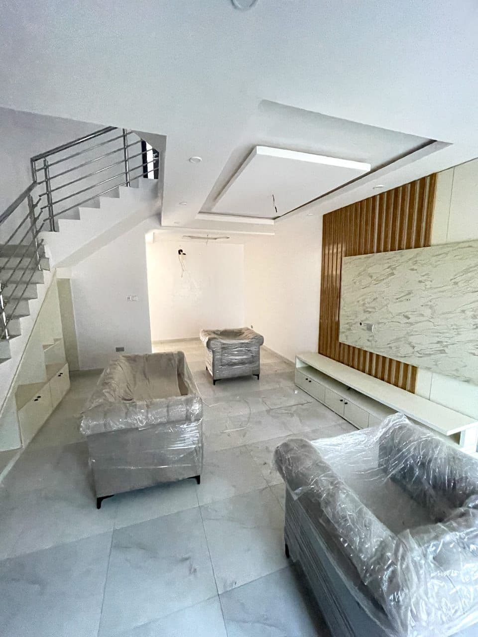 3 Bedroom Terrace for Rent in Monastery, Lagos