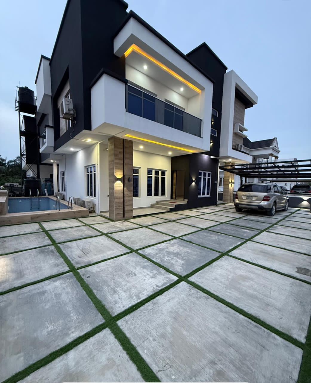 5 Bedroom Duplex for Sale on Orchid Road, Lagos