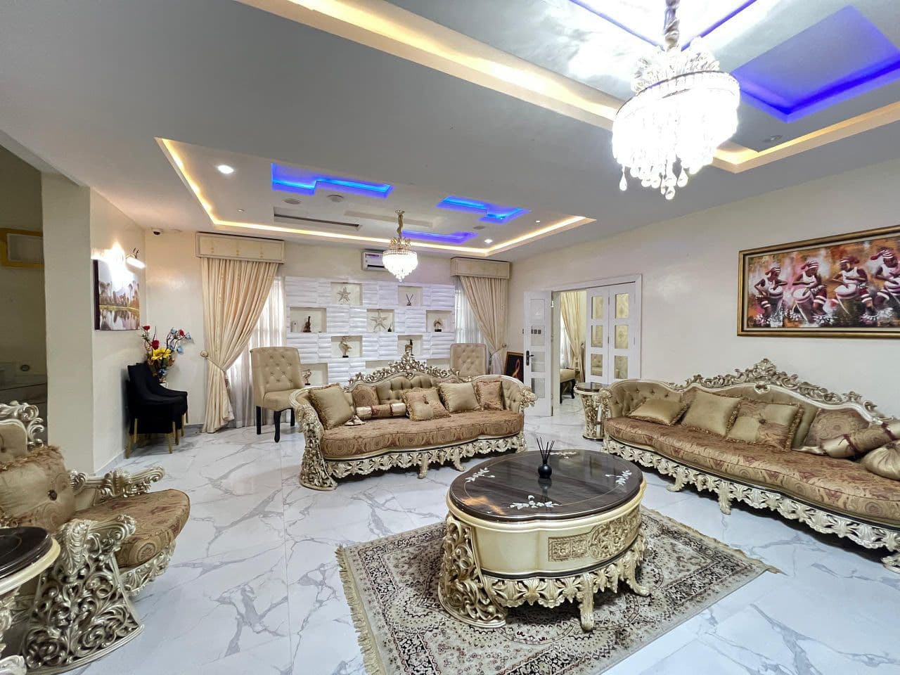 5 Bedroom Detached Duplex for Shortlet in Lekki Phase 1, Lagos