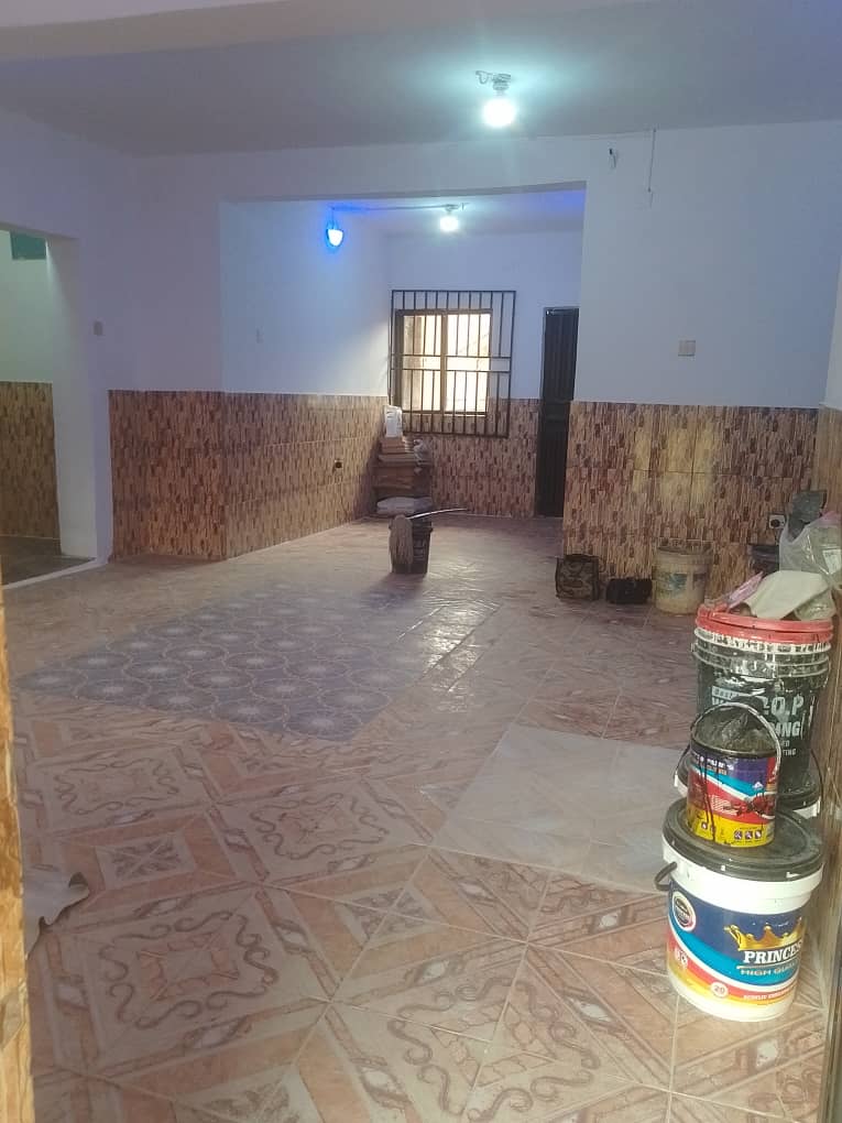 Newly Renovated 3 Bedroom Flat for Rent at Akobo Ojurin