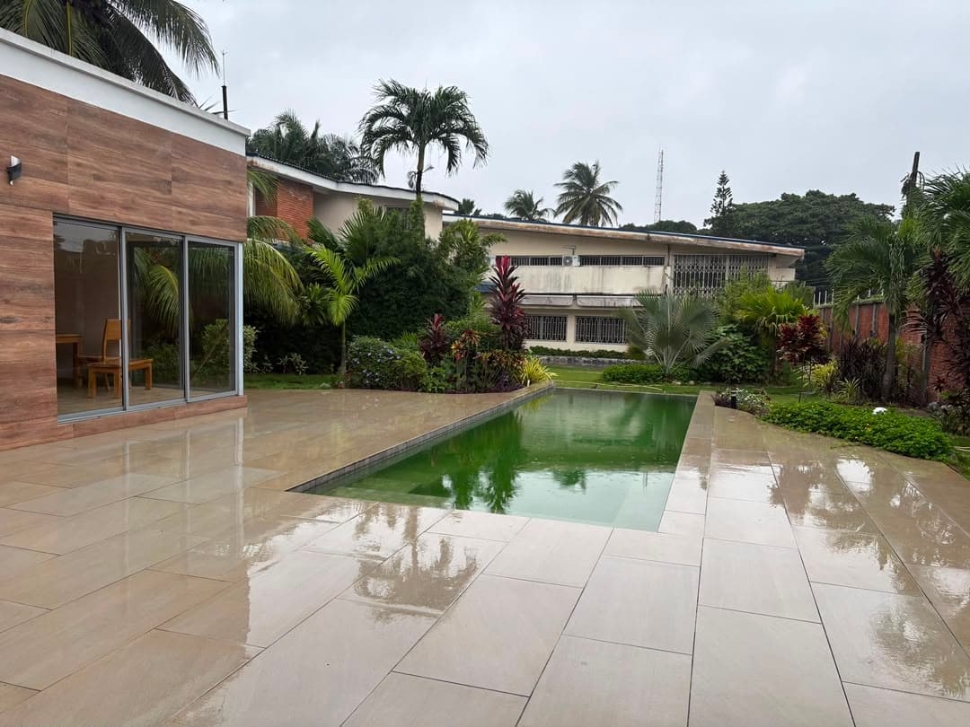 Mansion for Sale at Victoria Island, Lagos