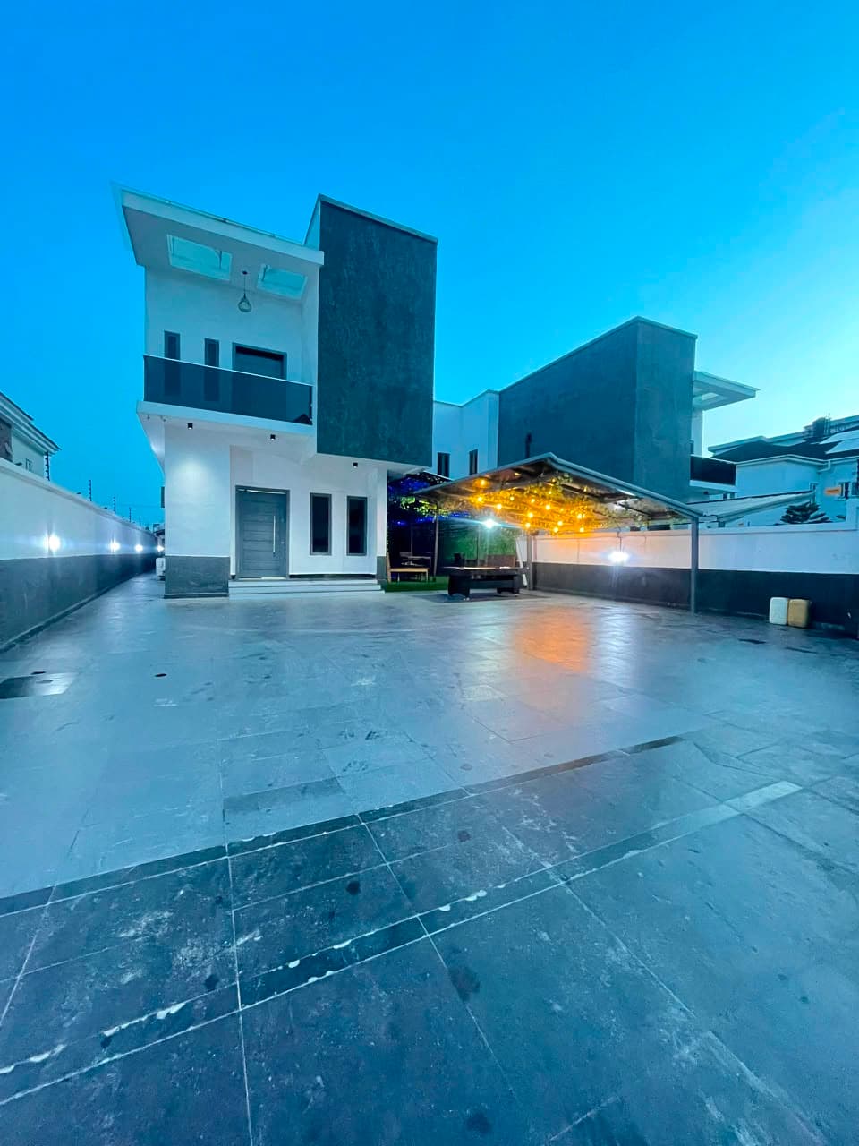 5 Bedroom Property for Shortlet at Off Freedom Way, Ikate, Lekki, Lagos