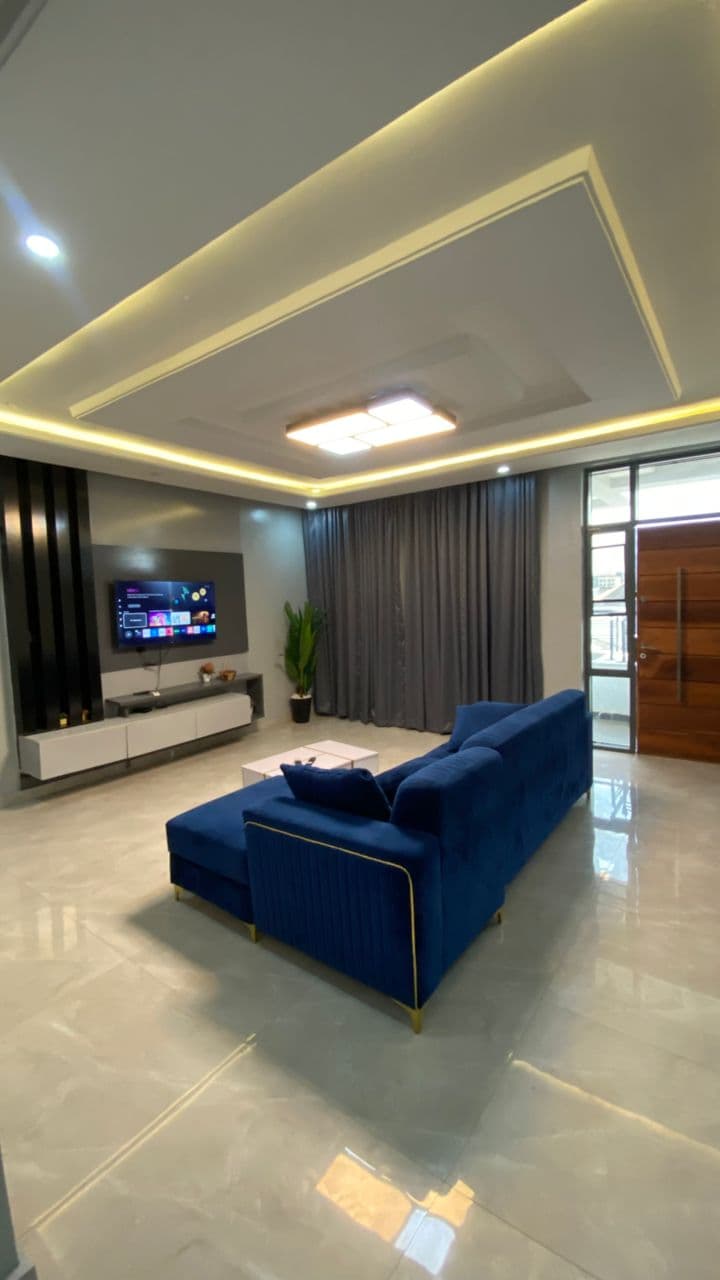 3 Bedroom Flat for Rent in Ikate, Lekki