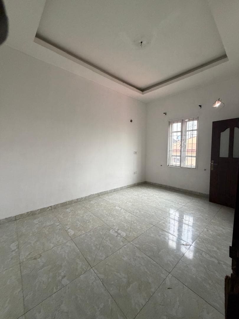 Self Contain for Rent in Idado Estate