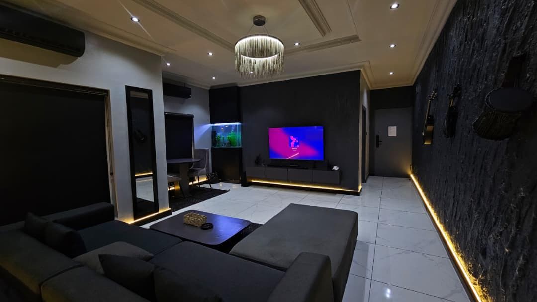 1 Bedroom Shortlet Apartment in Lekki Phase 1, Lagos