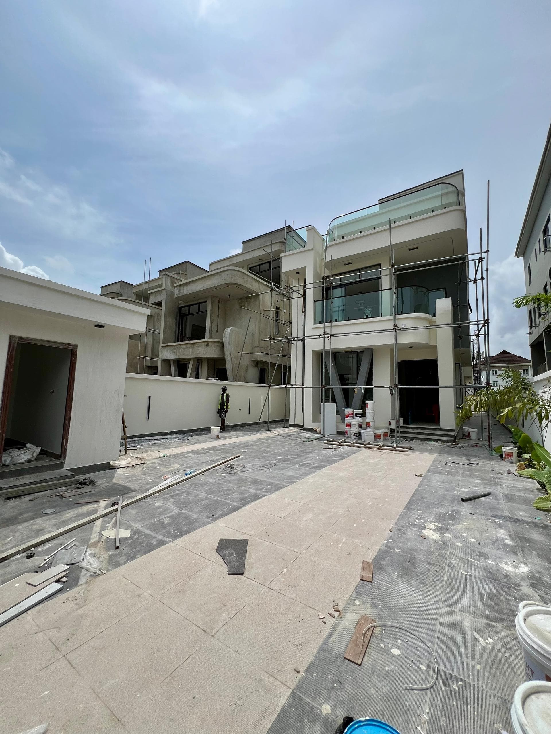 5 Bedroom Detached Duplex for Sale in Lekki Phase 1, Lagos