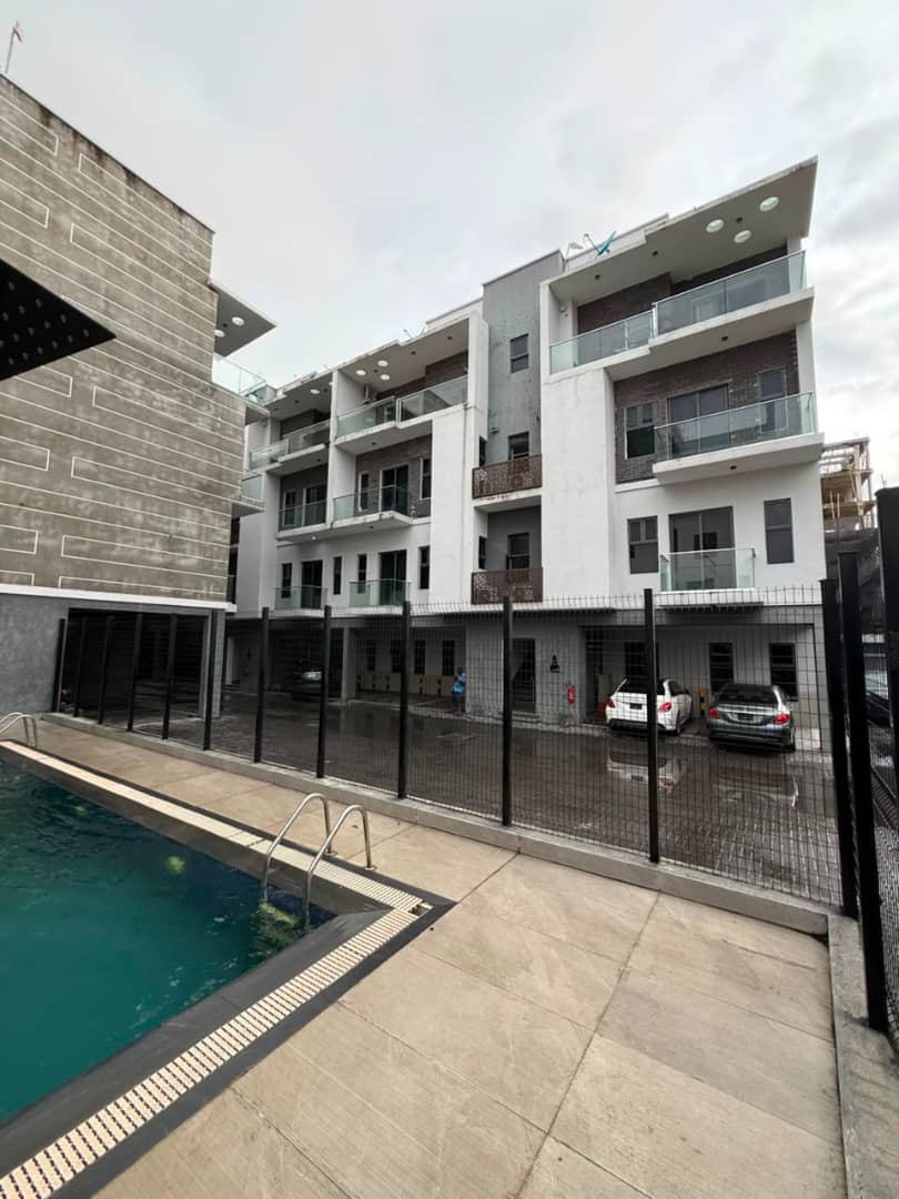 2 Bedroom Maisonette for Sale in Lekki Phase 1