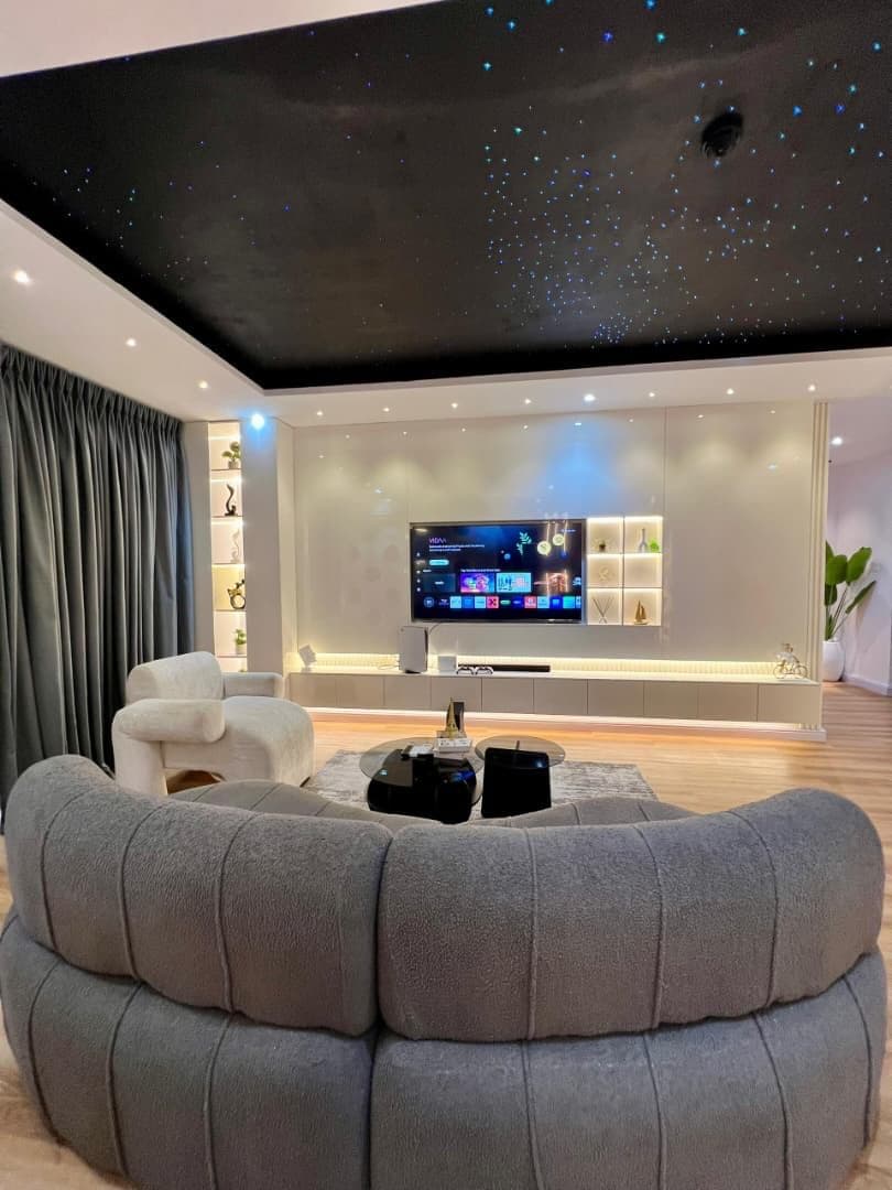2 Bedroom Flat for Shortlet in Ikate, Lekki