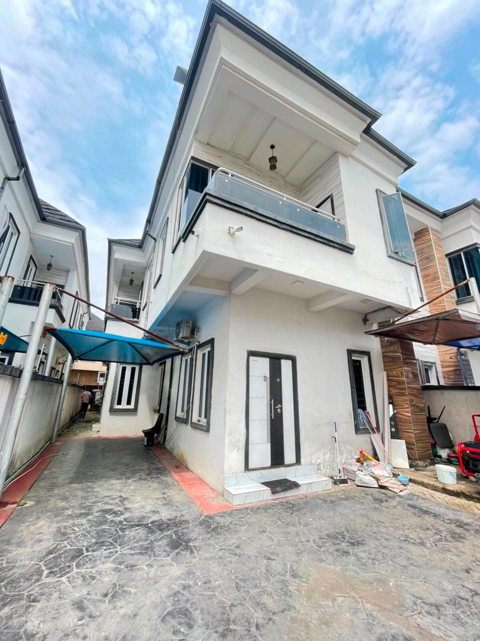 Self Contain for Rent at Bridge Gate Estate, Agungi, Lagos