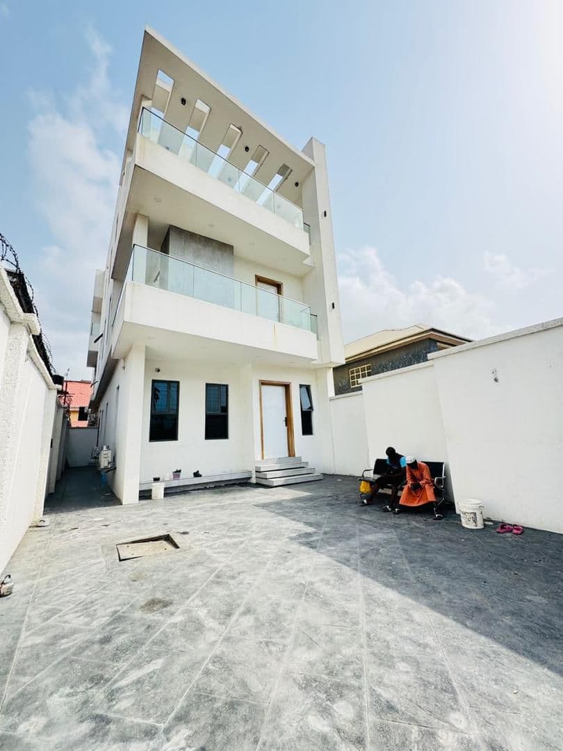 4 Bedroom Duplex for Rent in Lekki Phase 1, Lagos