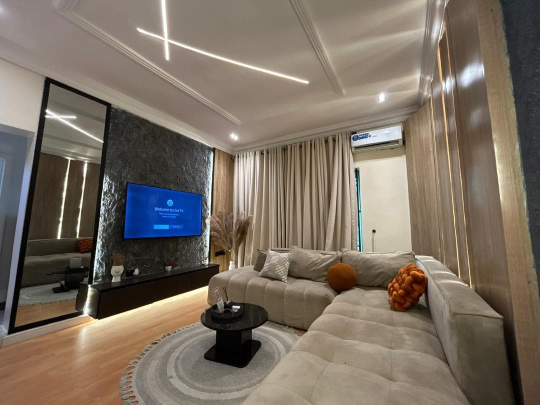 1 Bedroom Shortlet at Lekki Phase 1, Lagos