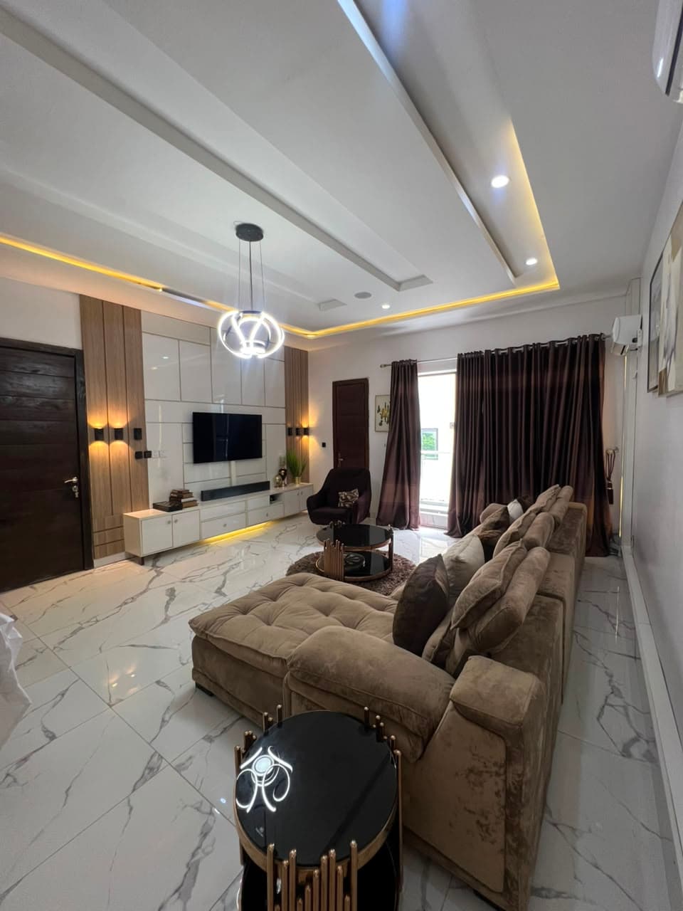 Serviced 3 Bedroom Apartment with BQ for Rent in Ikoyi, Lagos