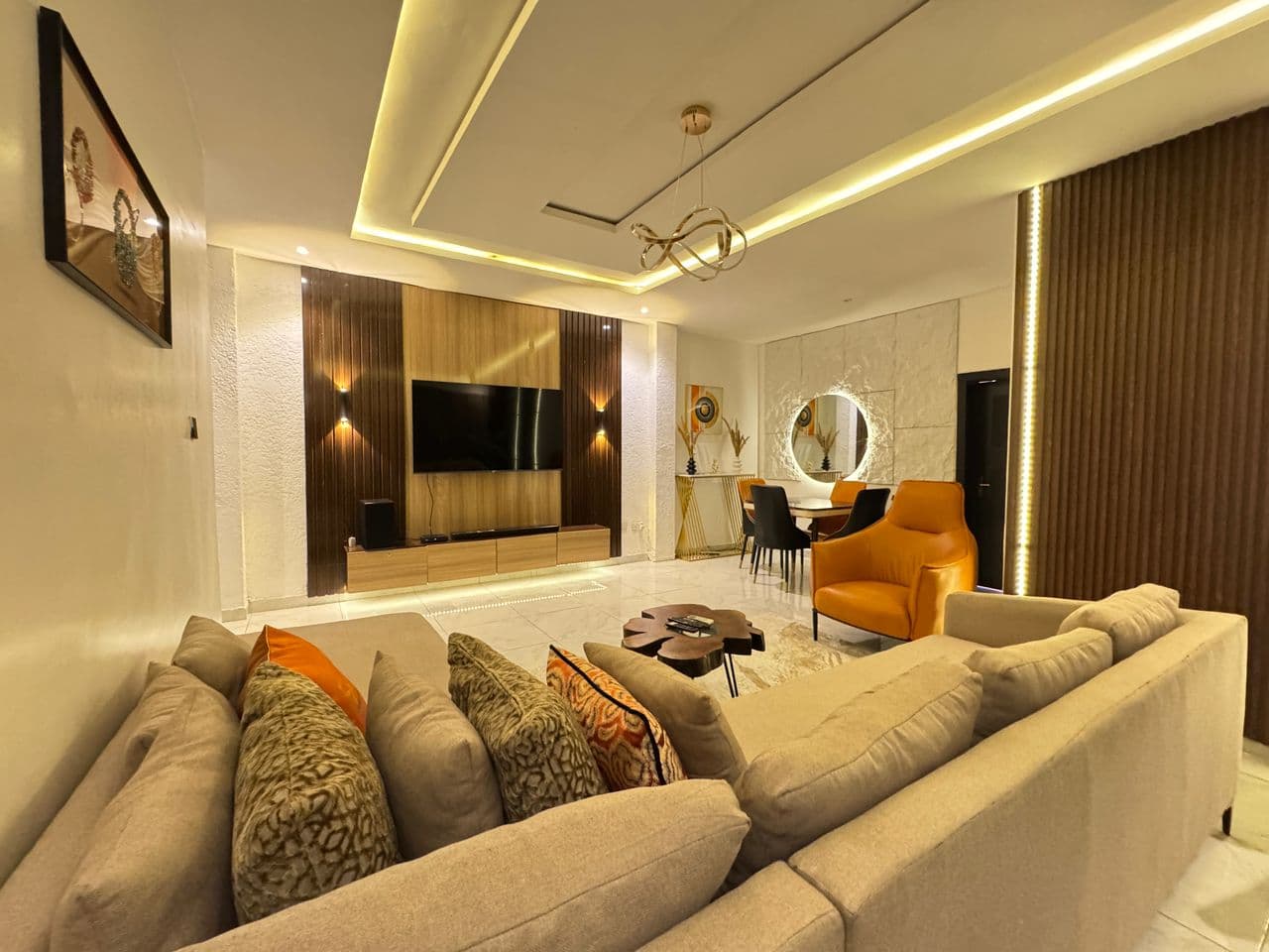 2 Bedroom Shortlet Apartment in Lekki Phase 1, Lagos