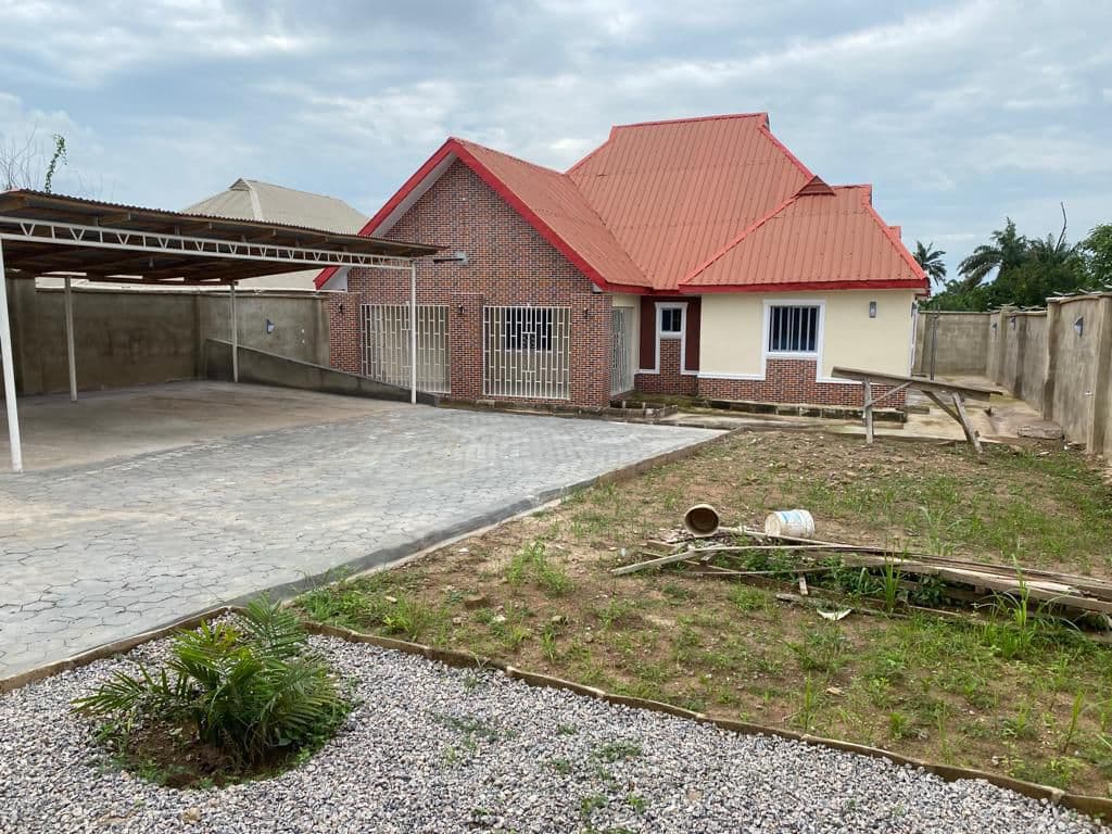 3 Bedroom Flat for Sale at Roadmaker, Off Ado-Akure Road