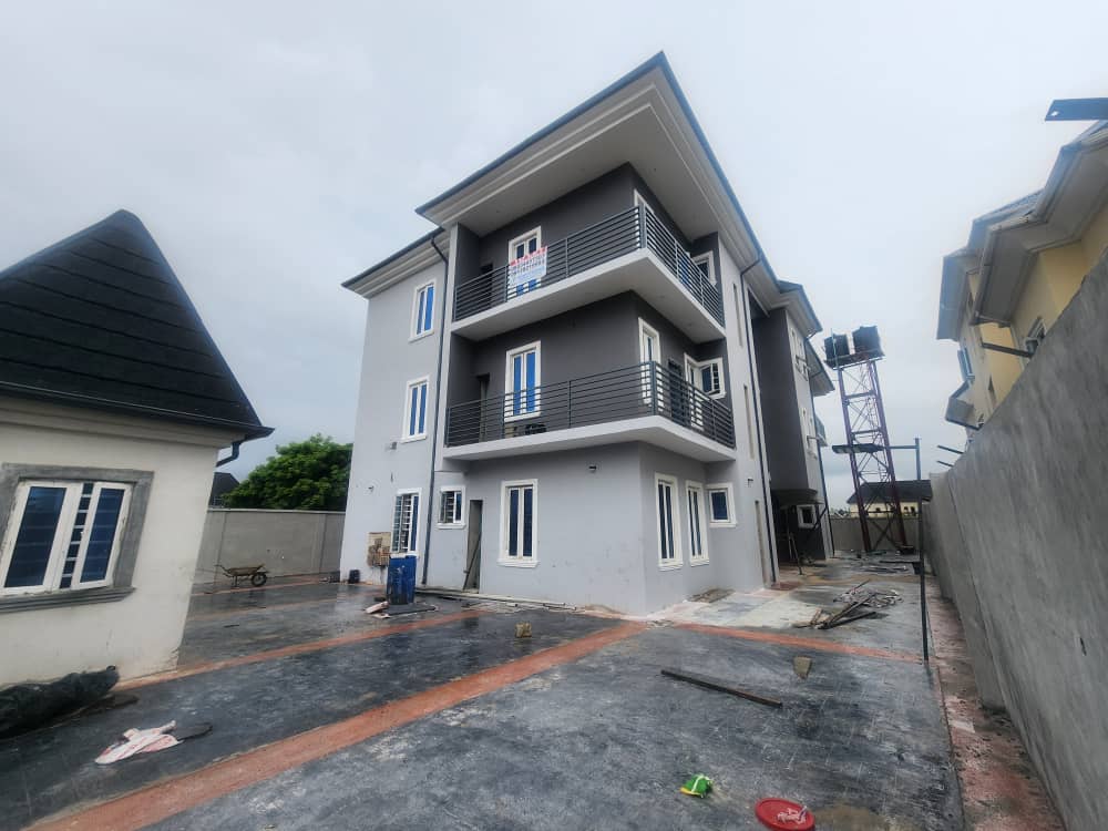 2 Bedroom Flat for Rent at Ogunfayo, Lagos - 7