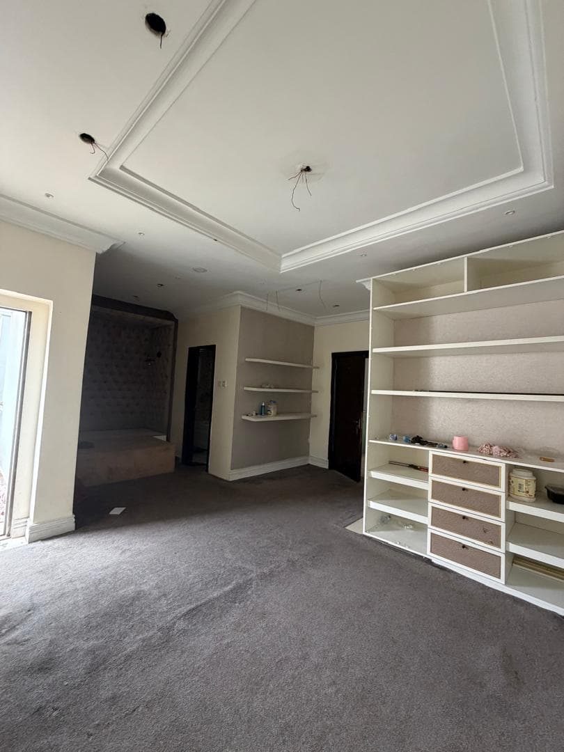 Studio Apartment for Rent in Chevron, Lagos - 2