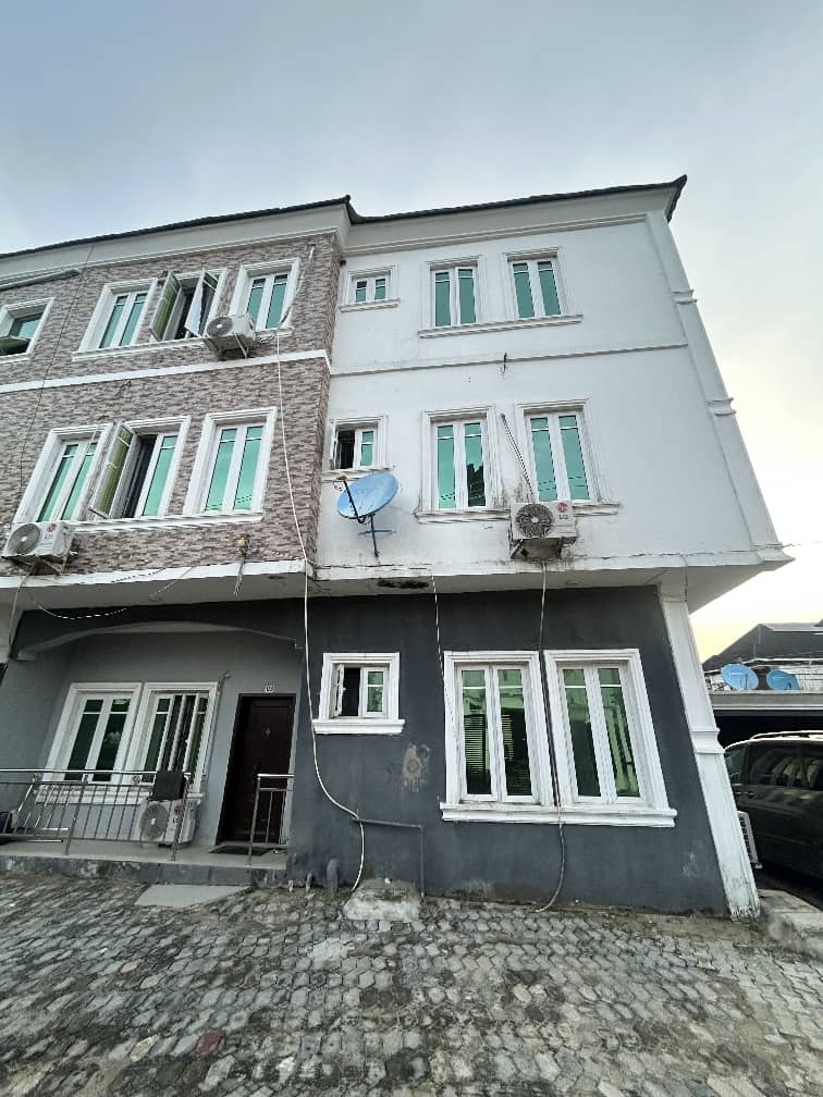 2 Bedroom Flat for Rent in Ikota