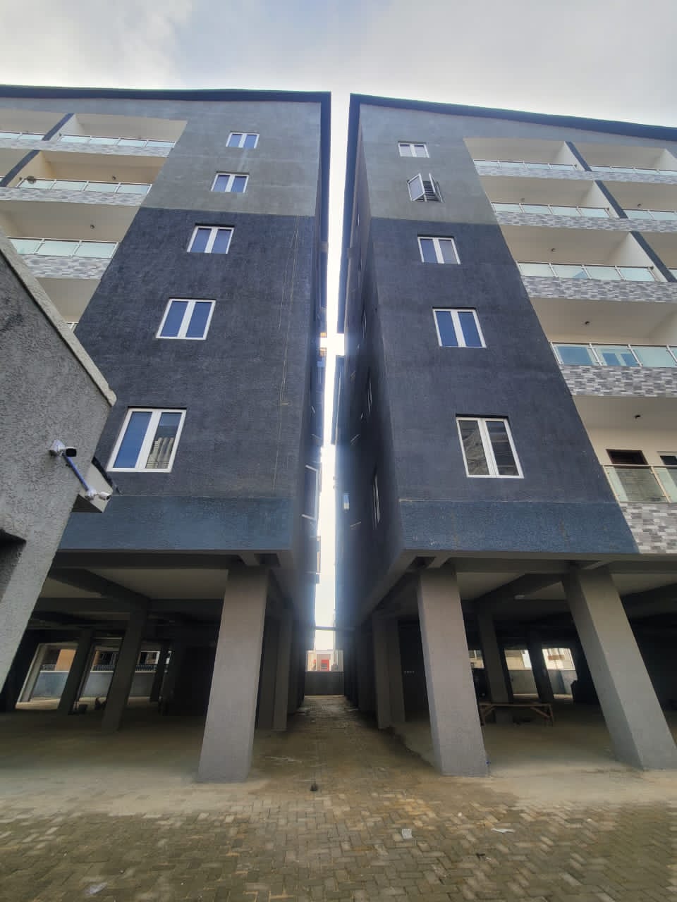2 Bedroom Flat for Rent in Lekki Phase 1, Lagos