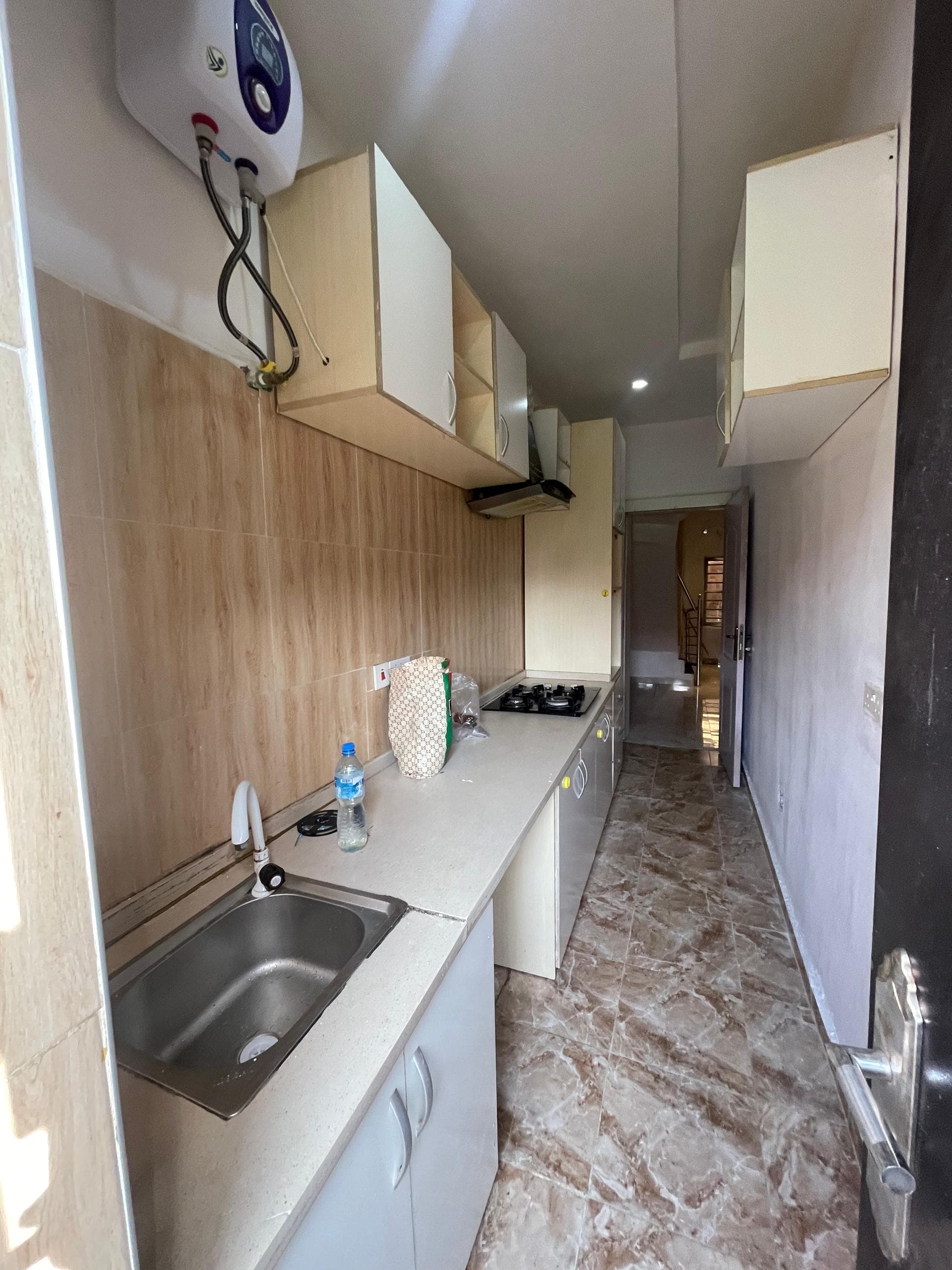 3 Bedroom Duplex for Rent in Ikota, Lagos - 8