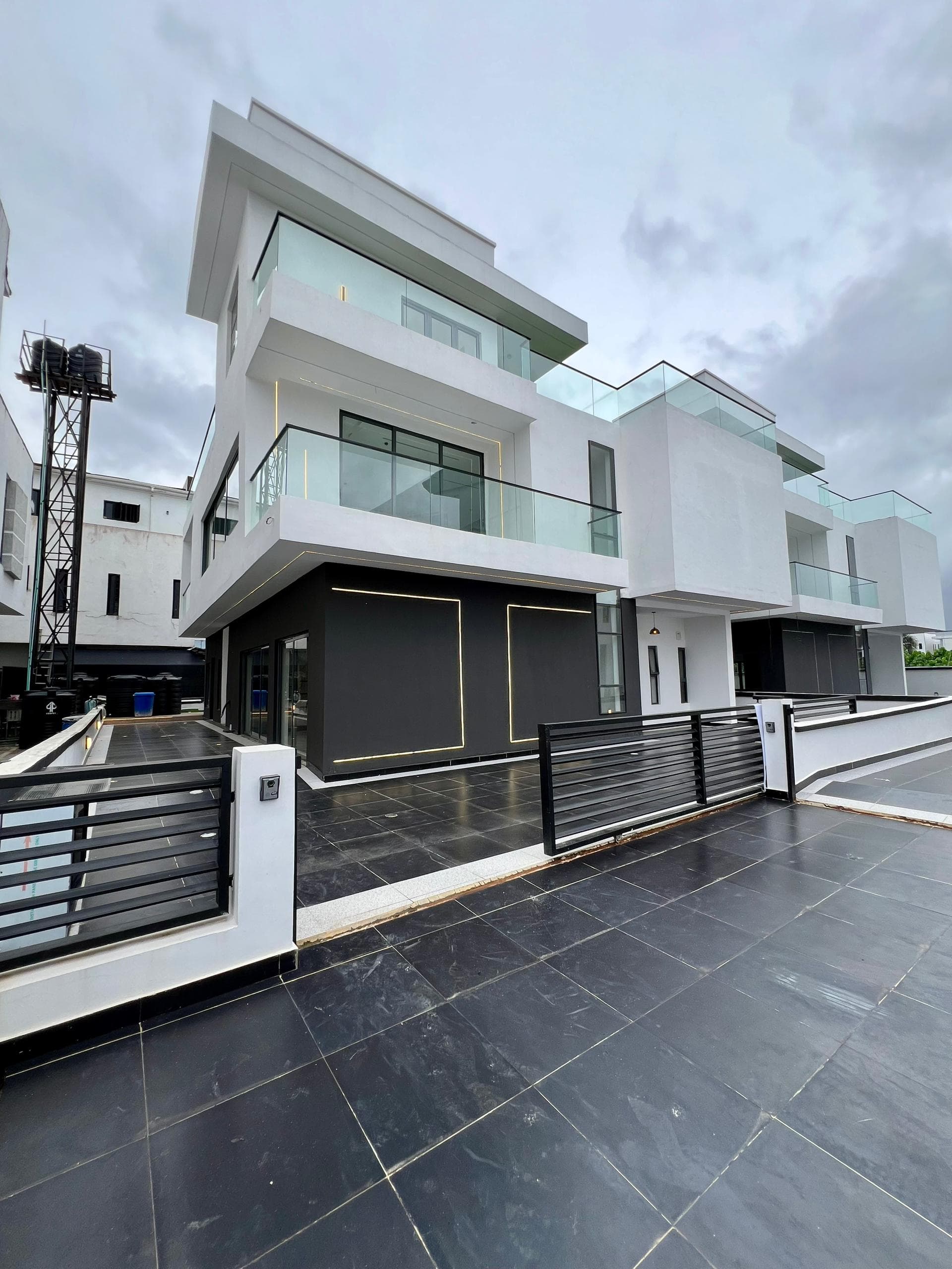 5 Bedroom Fully Detached Duplex for Sale in Orchid, Lekki