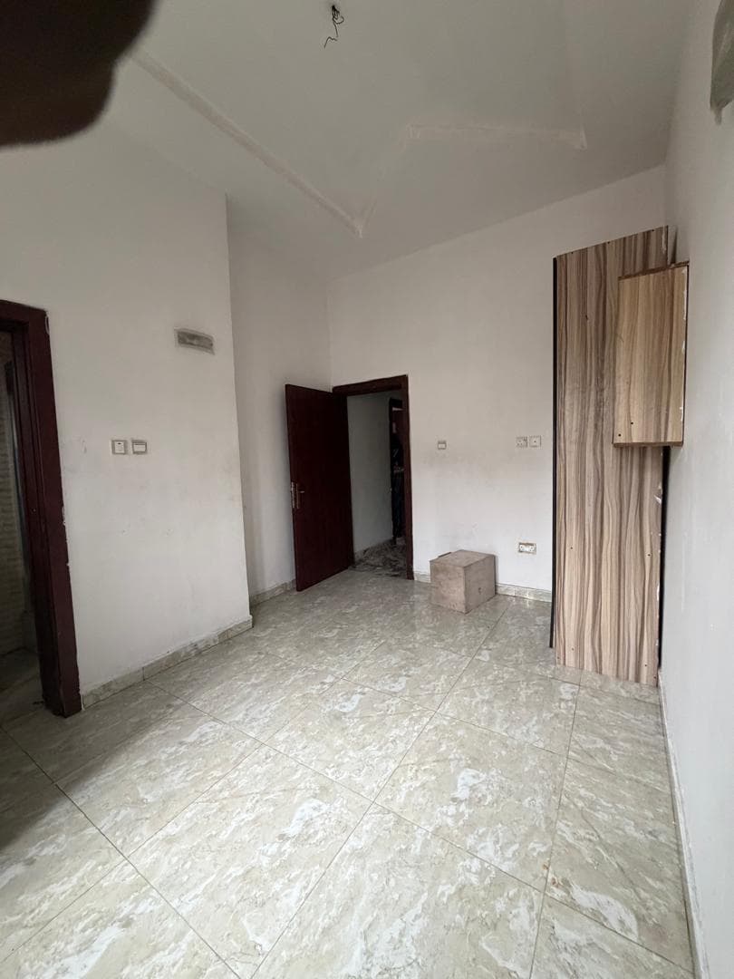 Self Contained Studio for Rent in Idado Estate, Lagos - 8