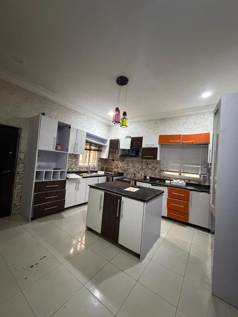 Mini Flat Duplex for Rent at Bera Estate, Chevron Drive, Lagos - 9